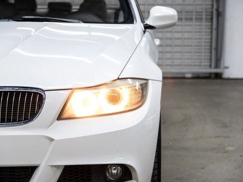 Used 2011 BMW 335d Sedan RWD image 54