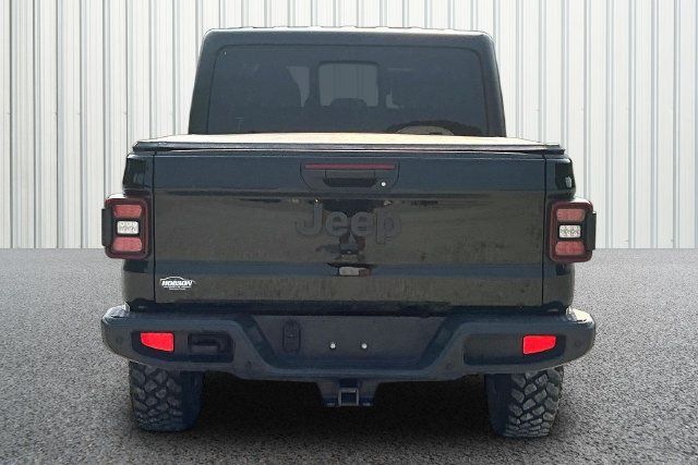 Used 2025 Jeep Gladiator Sport AWD/4WD image 4