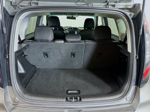 Used 2018 Kia Soul + FWD image 23