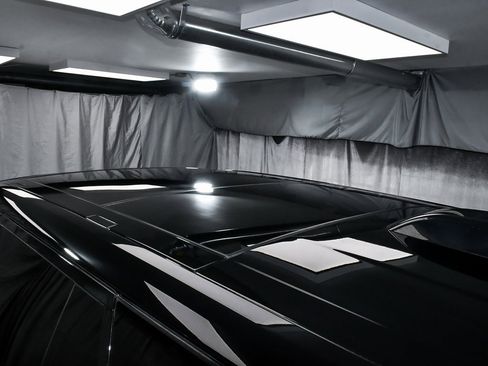 Used 2025 Land Rover Range Rover SE image 87