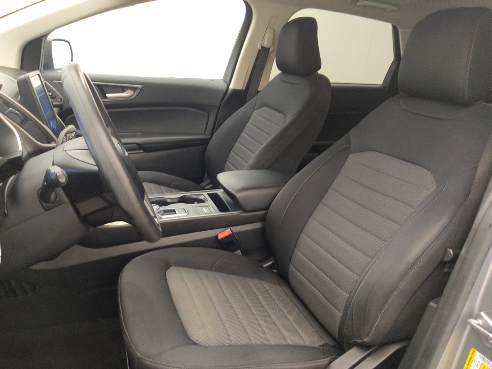 Used 2021 Ford Edge SE FWD image 17