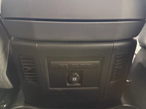 Used 2017 RAM 1500 Big Horn AWD/4WD image 15