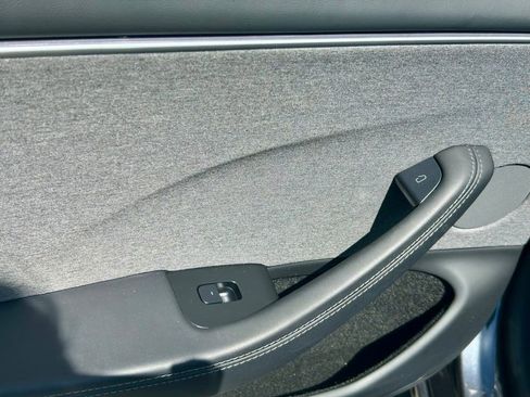 Used 2025 Tesla Model 3 Long Range RWD image 24