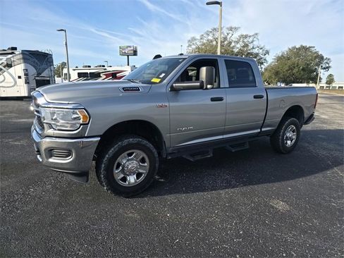 Used 2022 RAM 2500 Tradesman image 9