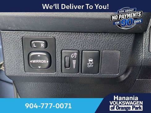 Used 2014 Toyota RAV4 LE FWD image 23