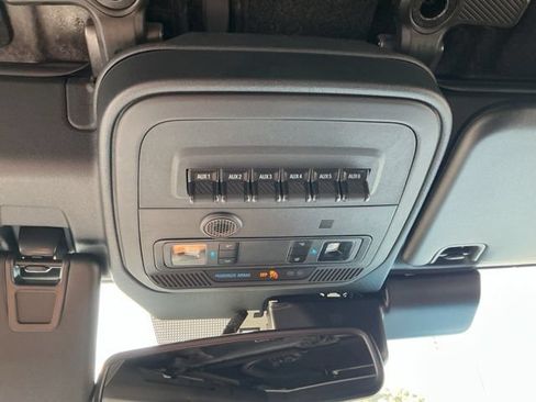 Used 2025 Ford Bronco Stroppe Edition AWD/4WD image 14