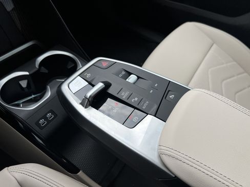 Used 2025 BMW X1 xDrive28i w/ Convenience Package image 25