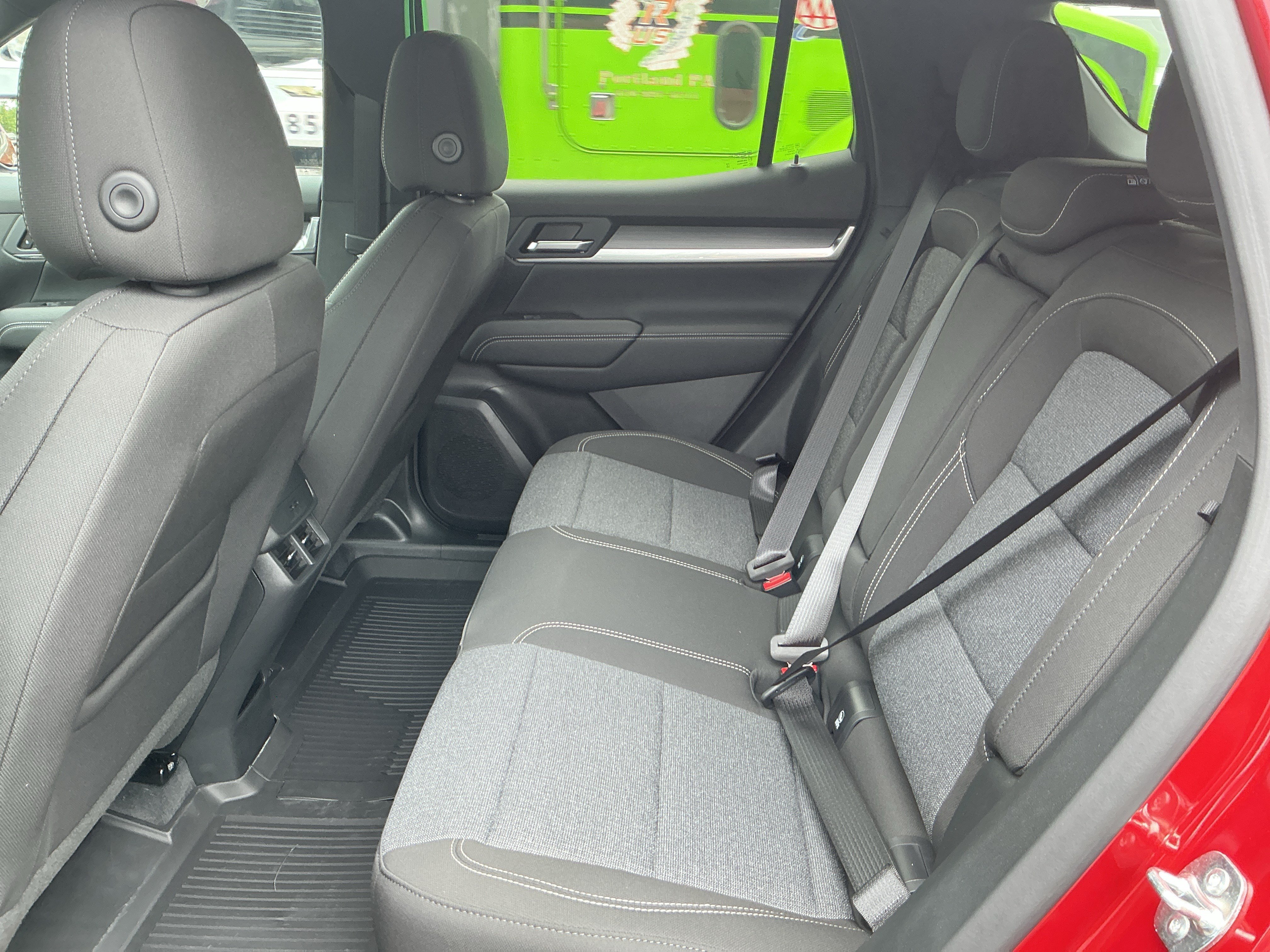 New 2027 GMC Terrain Elevation w/ LPO, Floor Liner Package AWD/4WD image 10