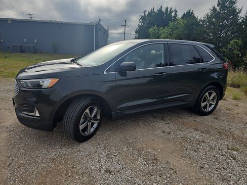 Used 2024 Ford Edge SEL w/ Convenience Package AWD/4WD image 8