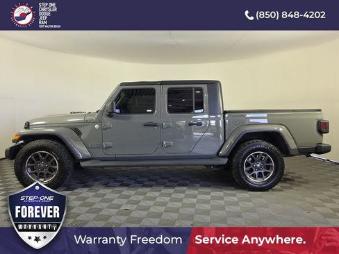Used 2021 Jeep Gladiator Overland w/ Popular Equipment Package AWD/4WD image 4
