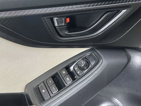 Used 2019 Subaru Impreza 2.0i AWD/4WD image 13