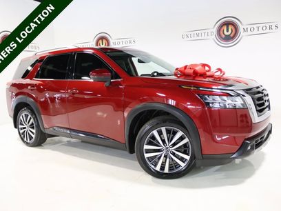 Used 2022 Nissan Pathfinder Platinum w/ Cargo Package