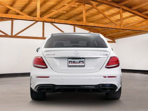 Used 2019 Mercedes-Benz E 63 AMG S image 4