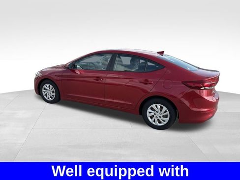 Used 2017 Hyundai Elantra SE FWD image 3