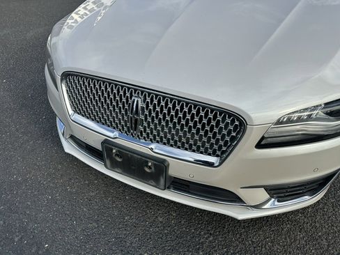 Used 2020 Lincoln MKZ Reserve w/ Elements Package image 10