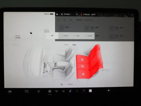 Used 2023 Tesla Model Y Long Range image 34