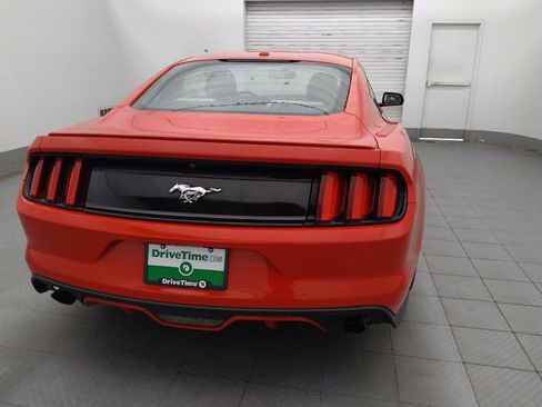 Used 2017 Ford Mustang Premium RWD image 7