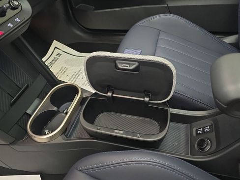 Certified 2025 MINI Cooper S image 22