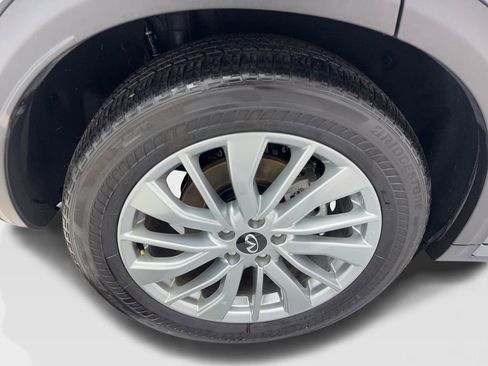 Used 2024 INFINITI QX50 Luxe image 89