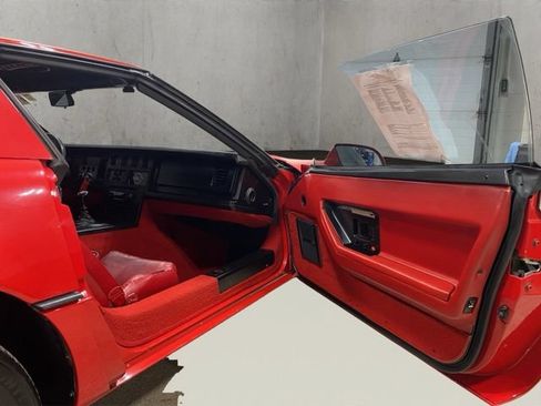 Used 1989 Chevrolet Corvette Coupe RWD image 18