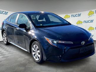 Used 2023 Toyota Corolla LE video 1