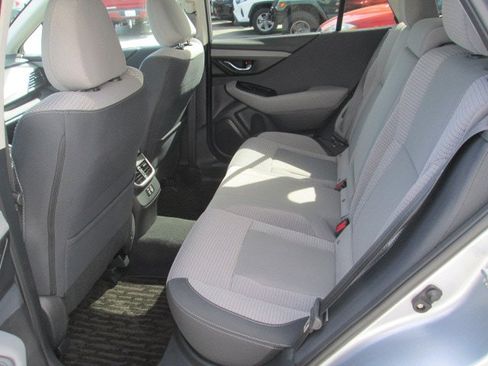 Used 2023 Subaru Outback Premium AWD/4WD image 11