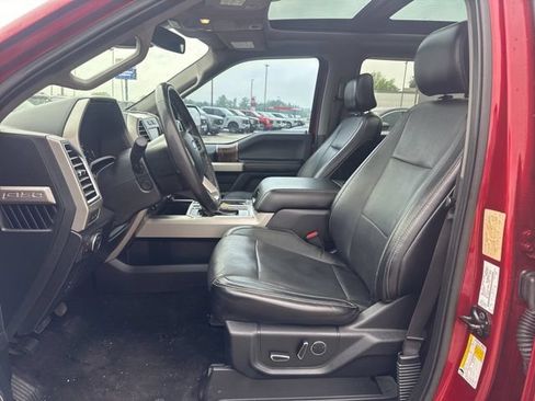 Used 2016 Ford F150 Lariat w/ Equipment Group 502A Luxury AWD/4WD image 9