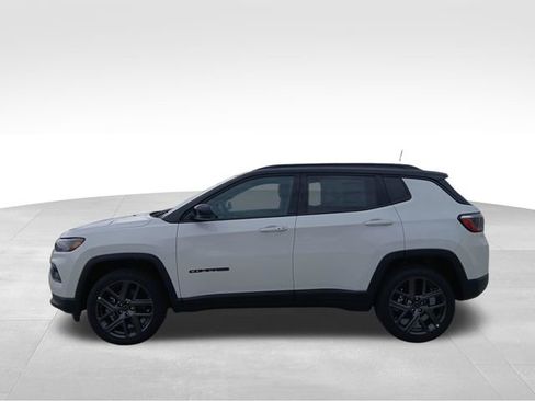 New 2026 Jeep Compass Limited AWD/4WD image 2