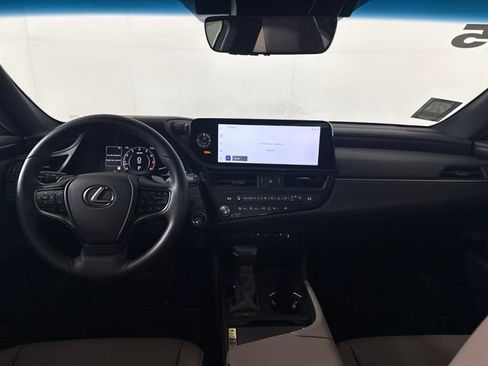 Used 2025 Lexus ES 350 w/ Premium Package FWD image 33