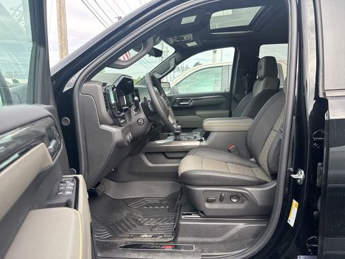 New 2026 Chevrolet Silverado 1500 ZR2 AWD/4WD image 13