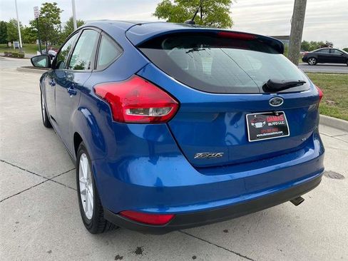 Used 2018 Ford Focus SE FWD image 40