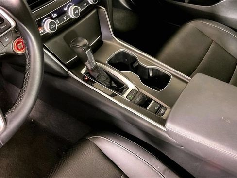 Used 2022 Honda Accord Sport image 17