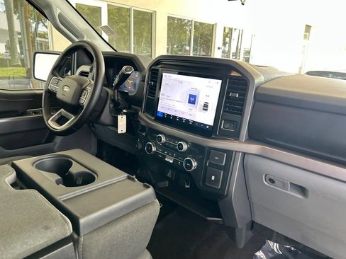 Used 2025 Ford F150 XLT w/ Equipment Group 301A Standard AWD/4WD image 28