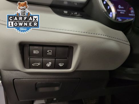 Used 2022 Toyota Highlander Platinum AWD/4WD image 29