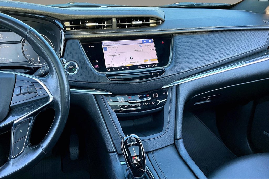 Used 2023 Cadillac XT5 Premium Luxury AWD/4WD image 6