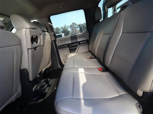 Certified 2022 Ford F450 XL w/ Power Equipment Group image 6