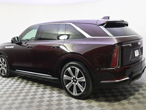 New 2025 Cadillac Escalade IQ Luxury 2 image 3