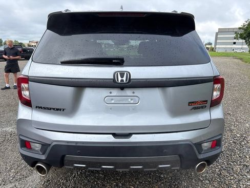 Used 2023 Honda Passport TrailSport image 9
