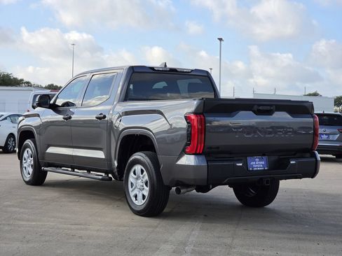 Used 2025 Toyota Tundra SR w/ SR Tow Package AWD/4WD image 7