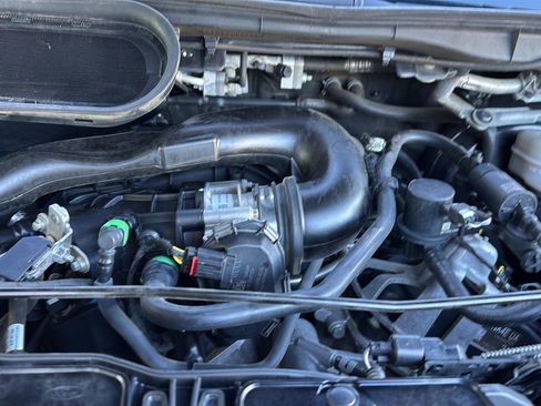 Used 2022 Ford Transit 350 XLT image 25