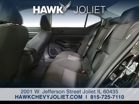 Used 2023 Nissan Altima 2.5 SV w/ SV Premium Package image 13