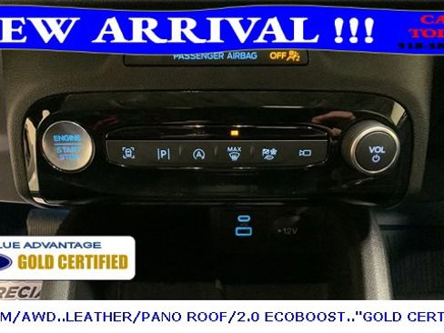 Certified 2023 Ford Escape Platinum w/ Premium Technology Package image 44