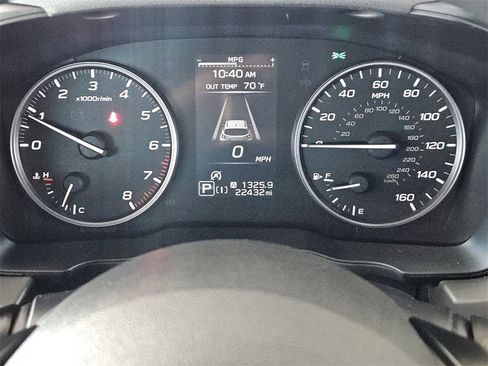 Used 2024 Subaru Crosstrek 2.0i Premium image 15