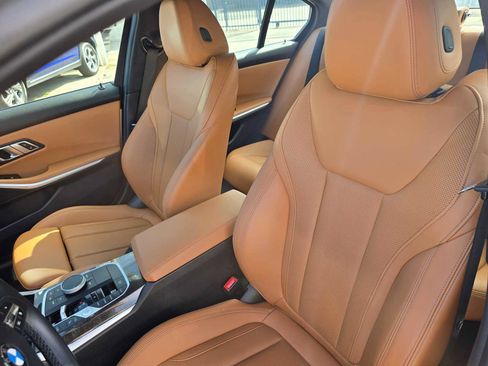 Used 2023 BMW 330i Sedan RWD image 21