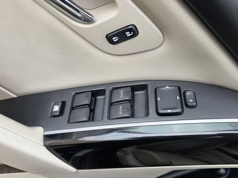 Used 2010 MAZDA CX-9 Touring w/ Moonroof & Bose Audio Pkg FWD image 14
