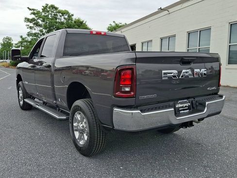 Used 2025 RAM 2500 Big Horn AWD/4WD image 7
