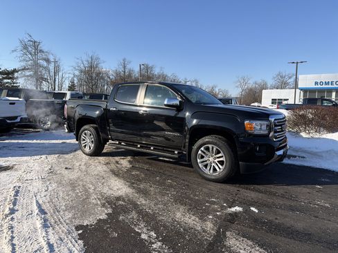 Used 2015 GMC Canyon SLT w/ Driver Alert Package image 3