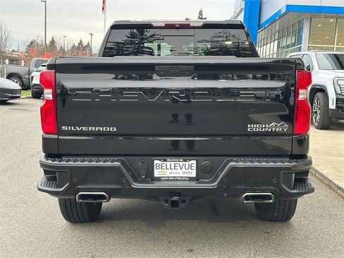 Used 2019 Chevrolet Silverado 1500 High Country w/ Technology Package image 4