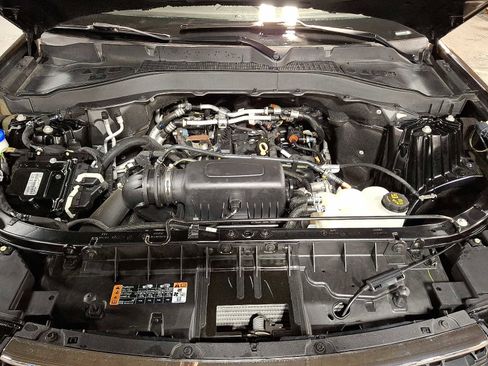 Used 2022 Ford Explorer XLT w/ Equipment Group 202A image 29