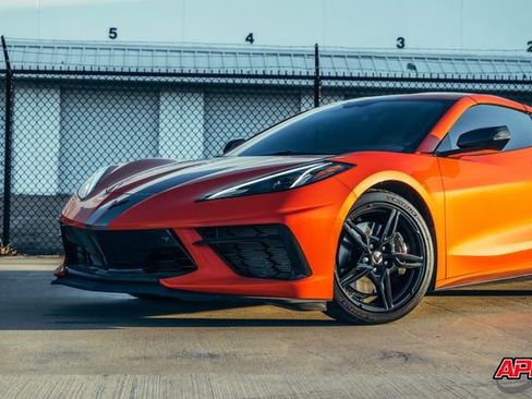 Used 2020 Chevrolet Corvette Stingray Premium Cpe w/ 3LT Preferred Equipment Group image 42